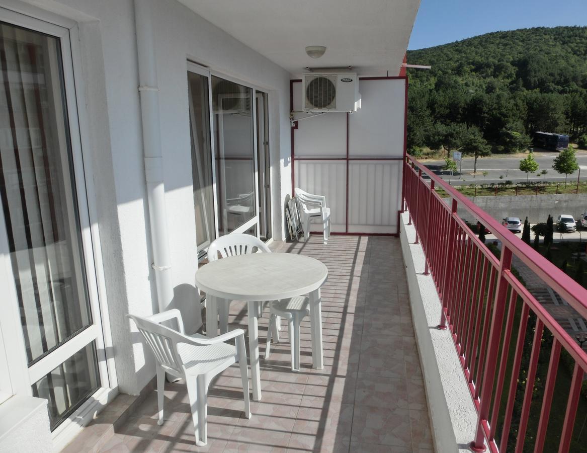 Sea View Apartment, Panorama, Pools And Beach, 圣弗拉斯 外观 照片